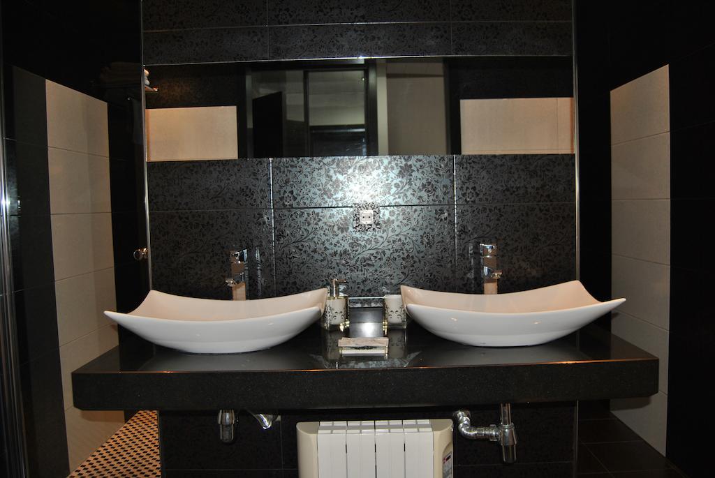 Fuente De La Magdalena Hotel Santa Amalia Phòng bức ảnh