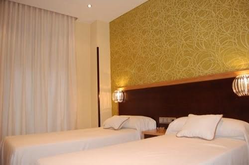Fuente De La Magdalena Hotel Santa Amalia Ngoại thất bức ảnh